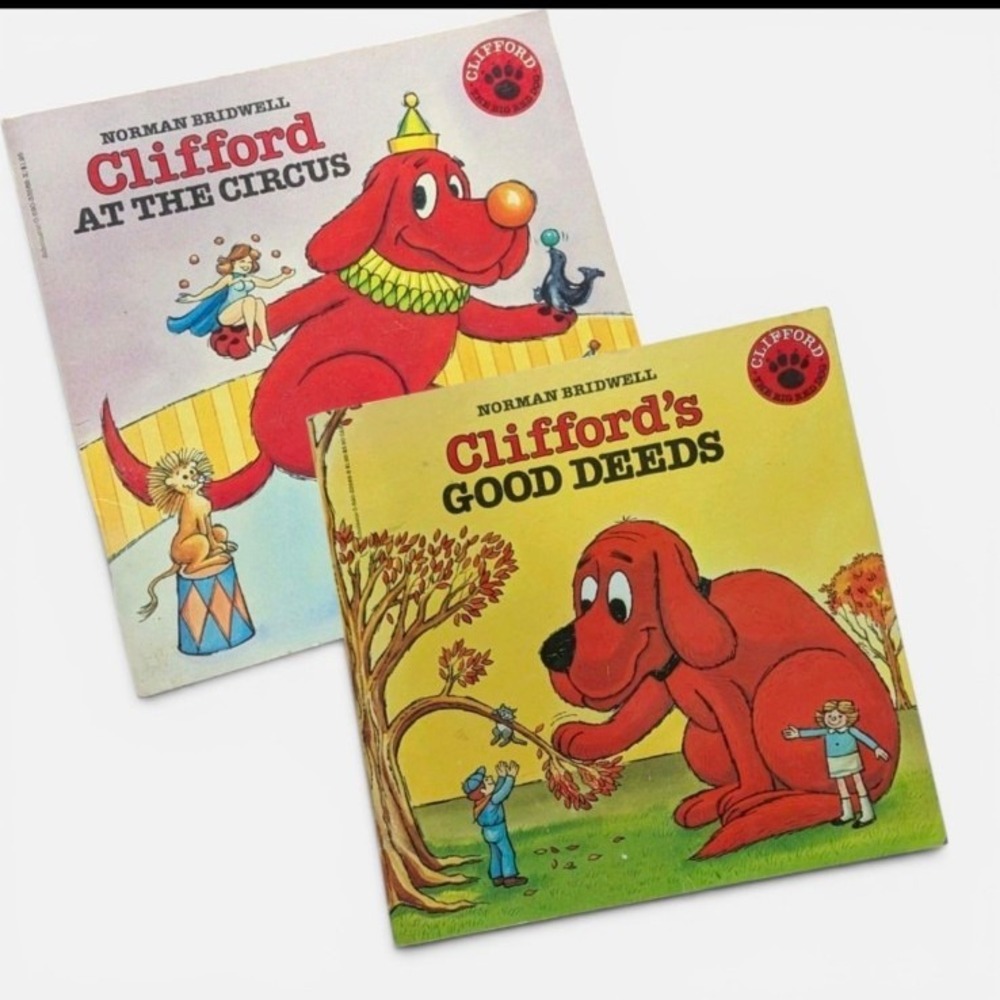 Bundle of 2 Clifford the Big Red Dog Books 80s vintage